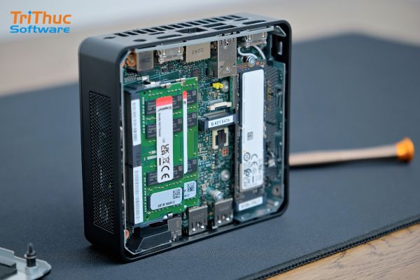 Barebone là gì